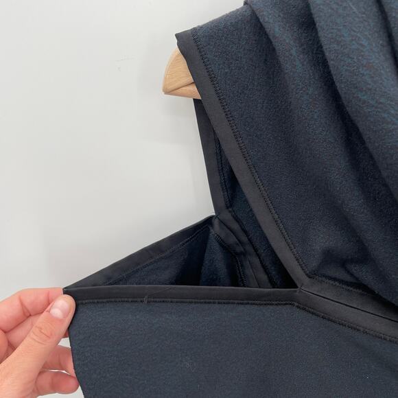 Lululemon Black & Blue Scarf Wrap Cover Up // One Size - Picture 2 of 8